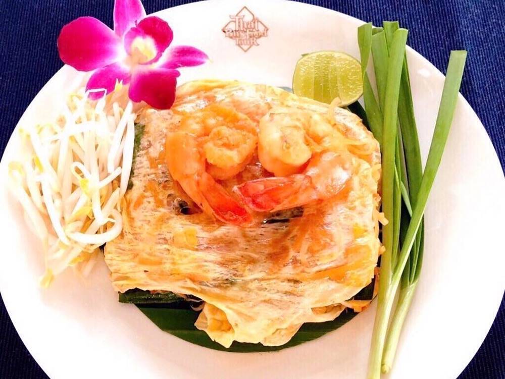 المأكولات البحرية في حافلة الطعام التايلاندية