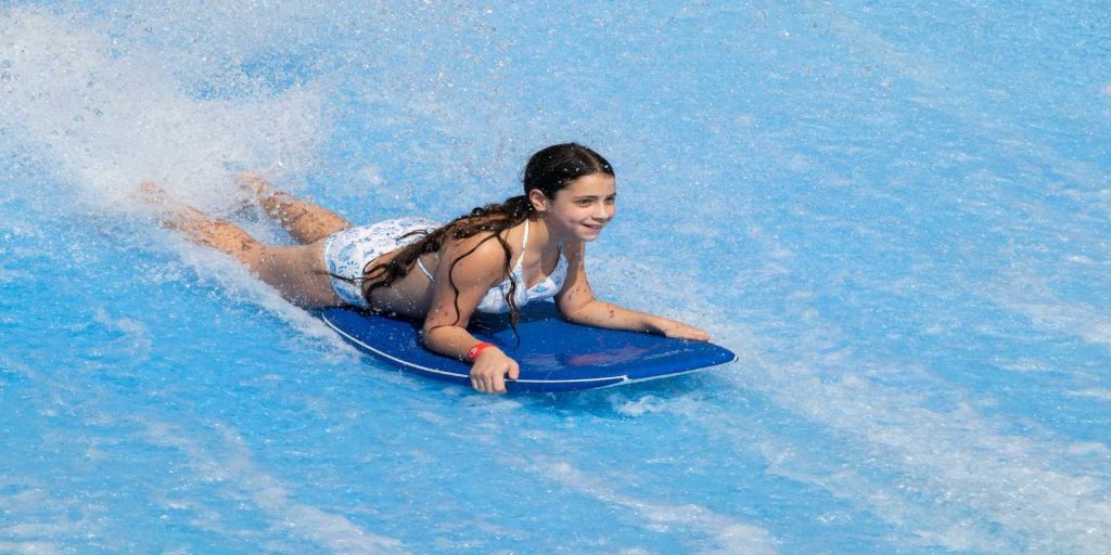 اندماندا وواتر بارك