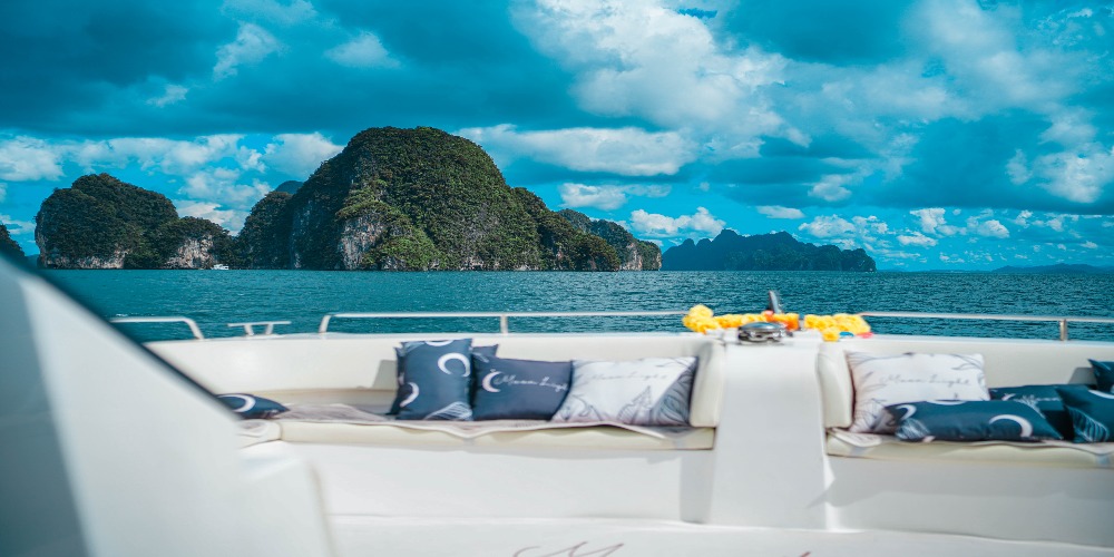 رحلة جزيرة جيمس بوند